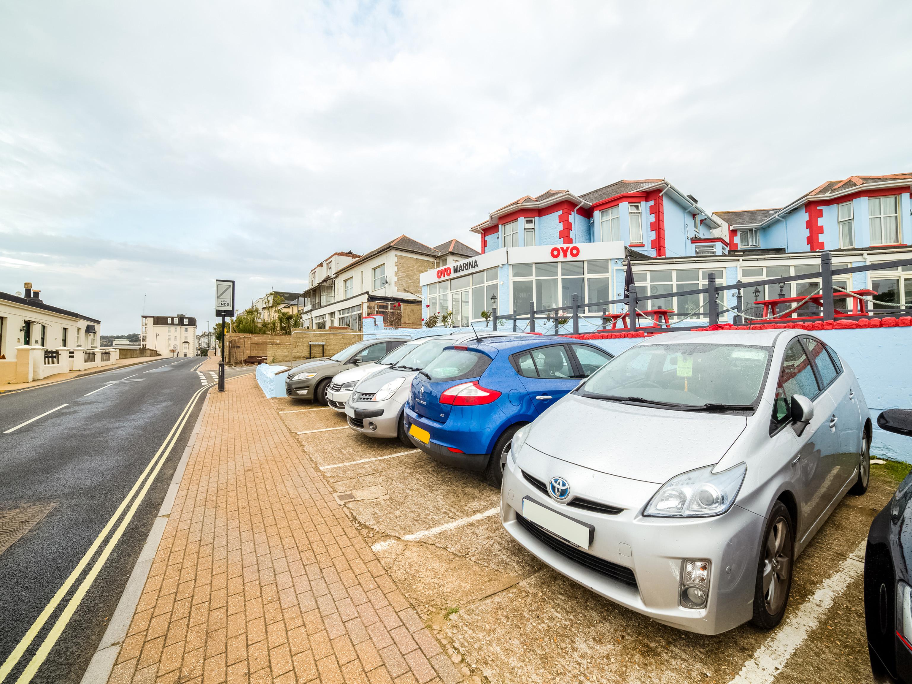 Marina Hotel Sandown Exterior photo