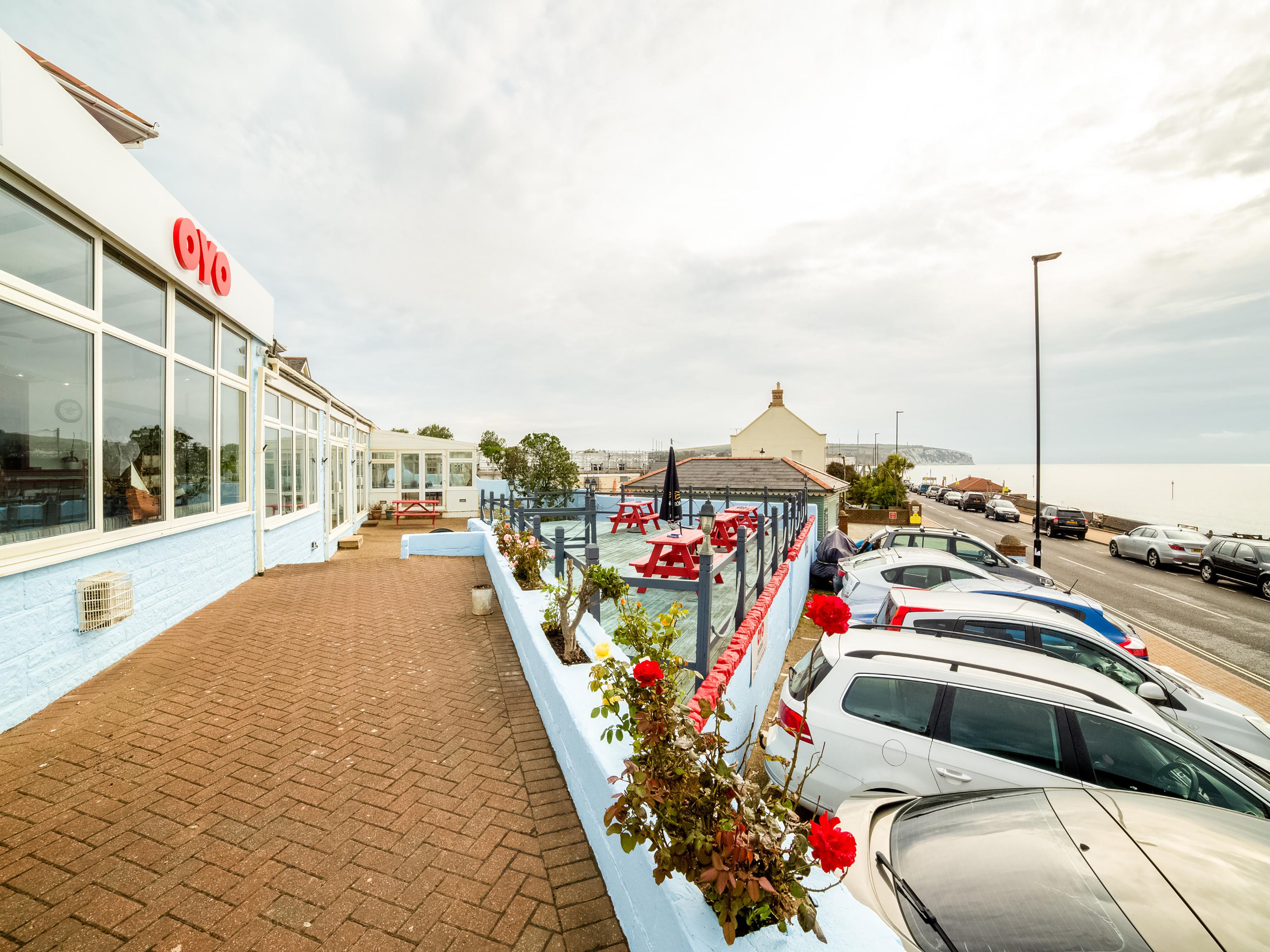 Marina Hotel Sandown Exterior photo